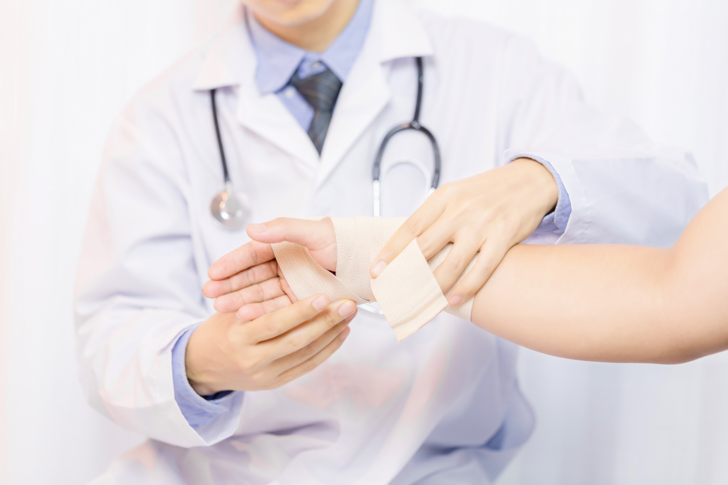 Soft Tissue Injuries & Ligament Tears: Healing Faster with OrthoSpineCare